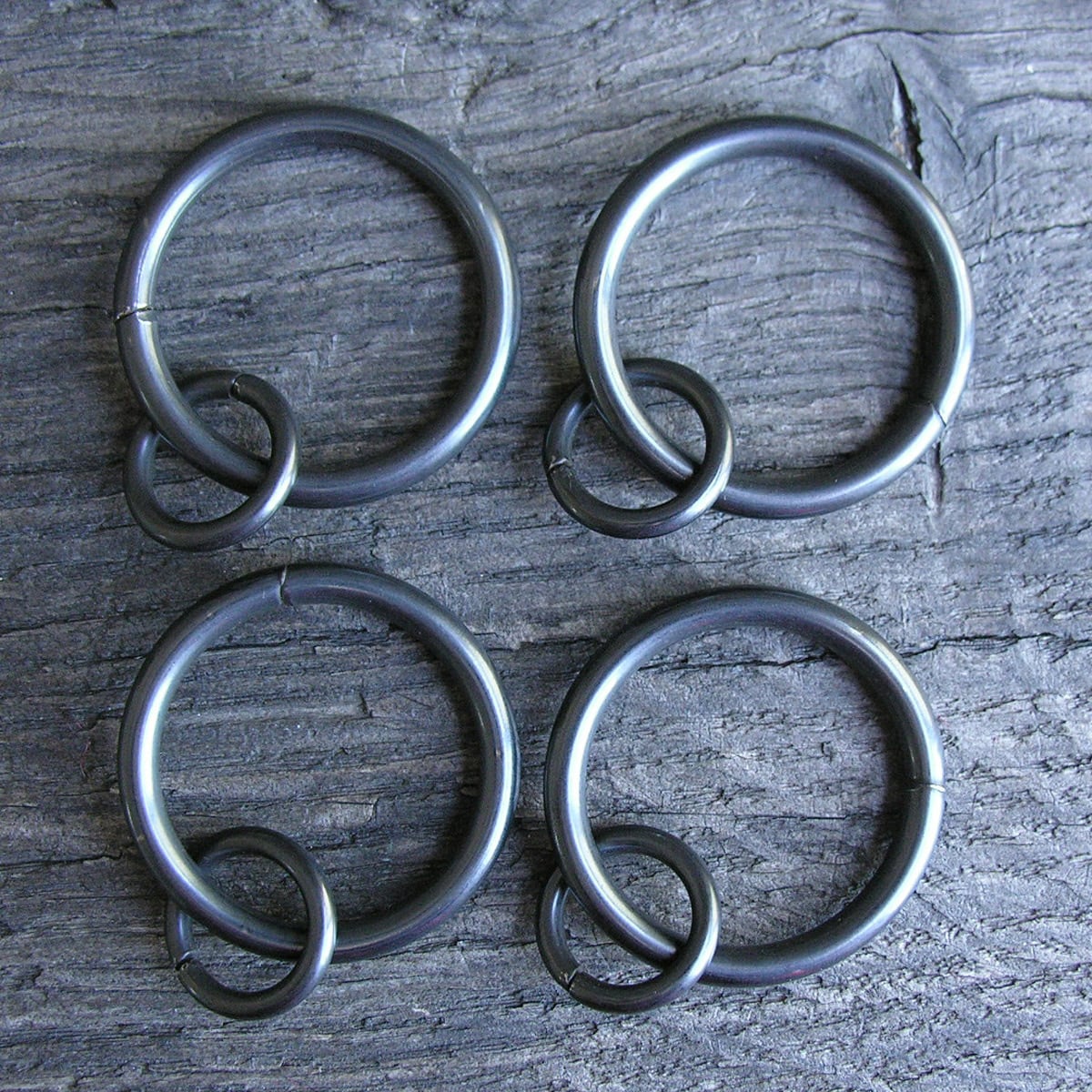 Spare Curtain Rings 19mm Graphite - Image 1
