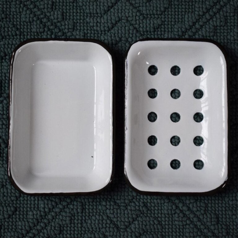 Enameled Two-Part Soap Dish - Image 3