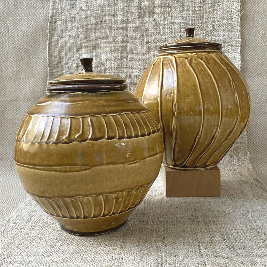 Kat Wheeler Large Jar - Tan KWJT2