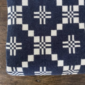 St David's Cross Welsh Single Blanket - Nos - Image 1