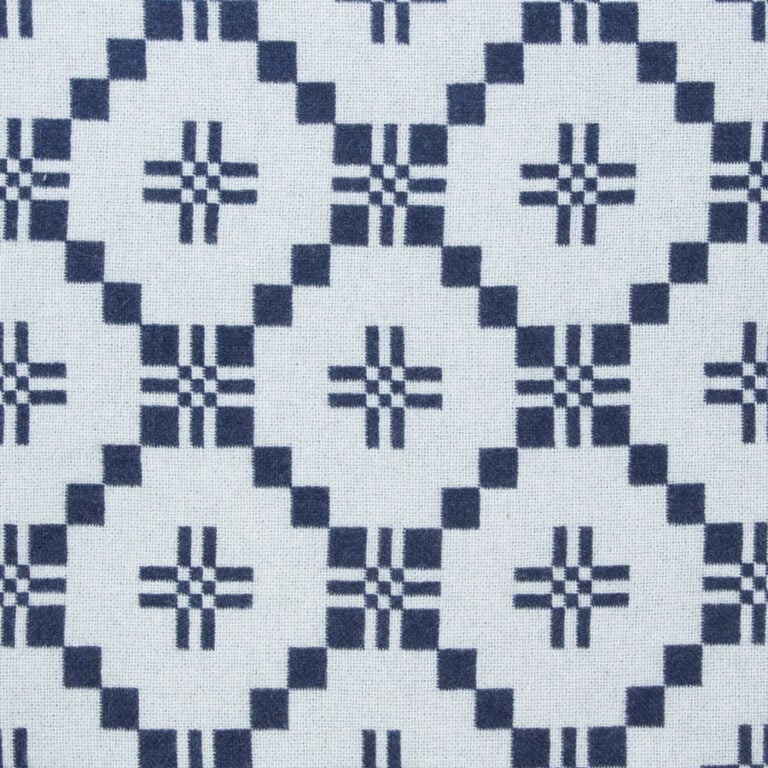 St David's Cross Welsh Throw - Nos - Image 3