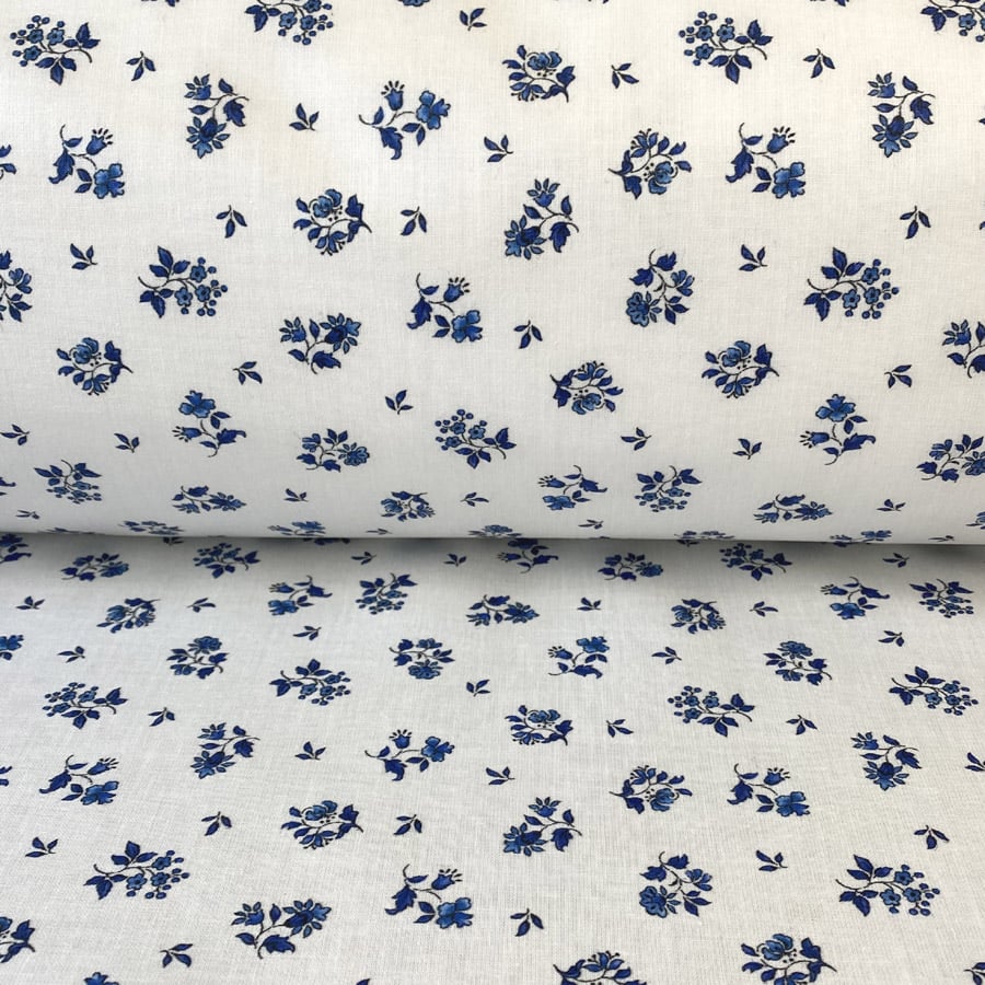 Oilcloth Forget-Me-Not