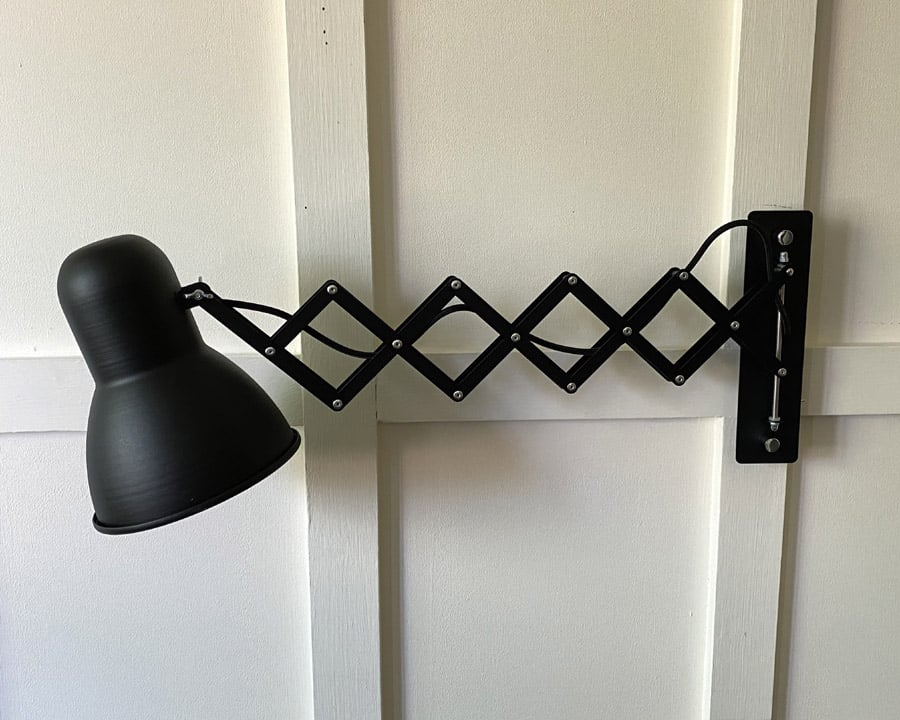 Swing Arm Accordion Lamp