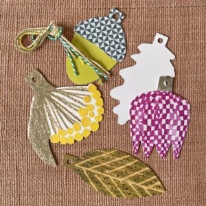 Pack of 5 Gift Tags - Botanical - Image 2