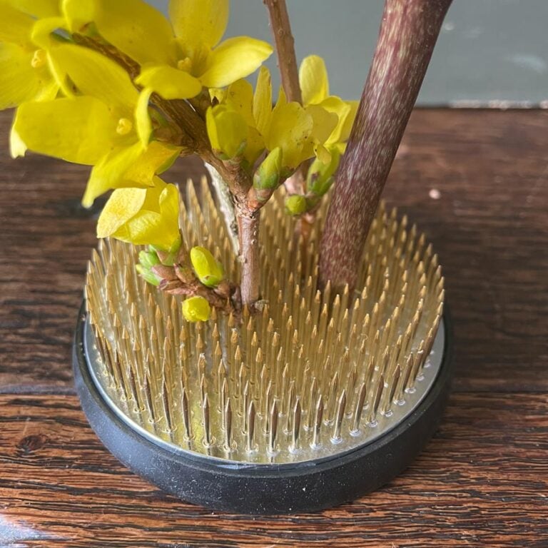 Niwaki Ikebana Flower Frog - Mini Set - Image 5