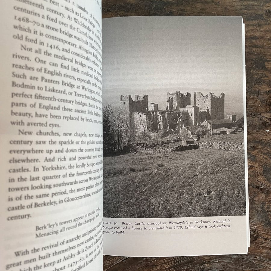 The Making of the English Landscape by W. G. Hoskins