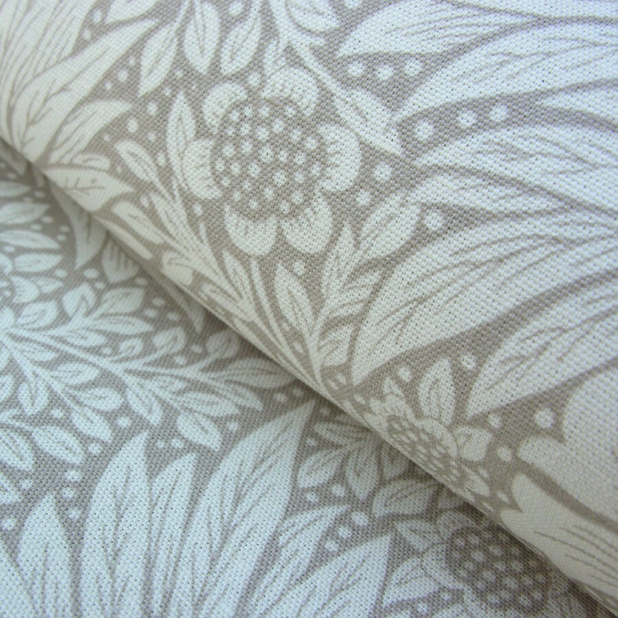 William Morris Marigold - Linen and Ivory