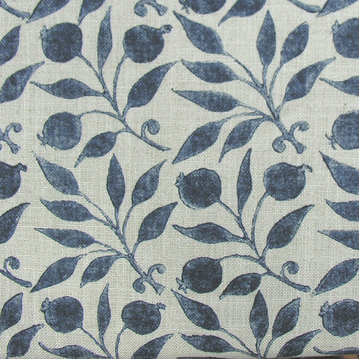 William Morris Rosehip - Indigo - Image 2