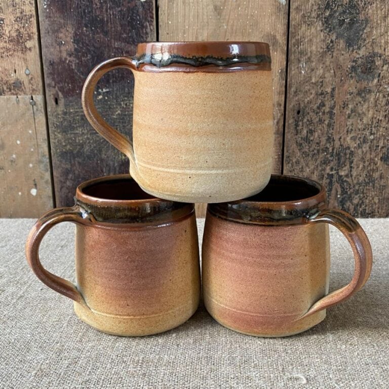 Large stoneware mug for soup