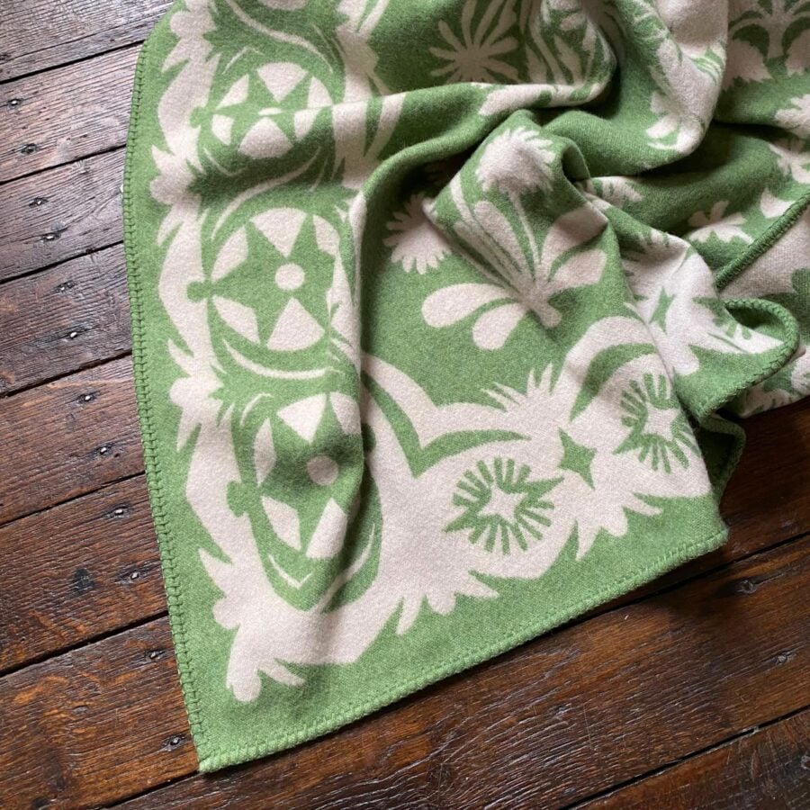 Papercut Flowers Wool Blanket Green