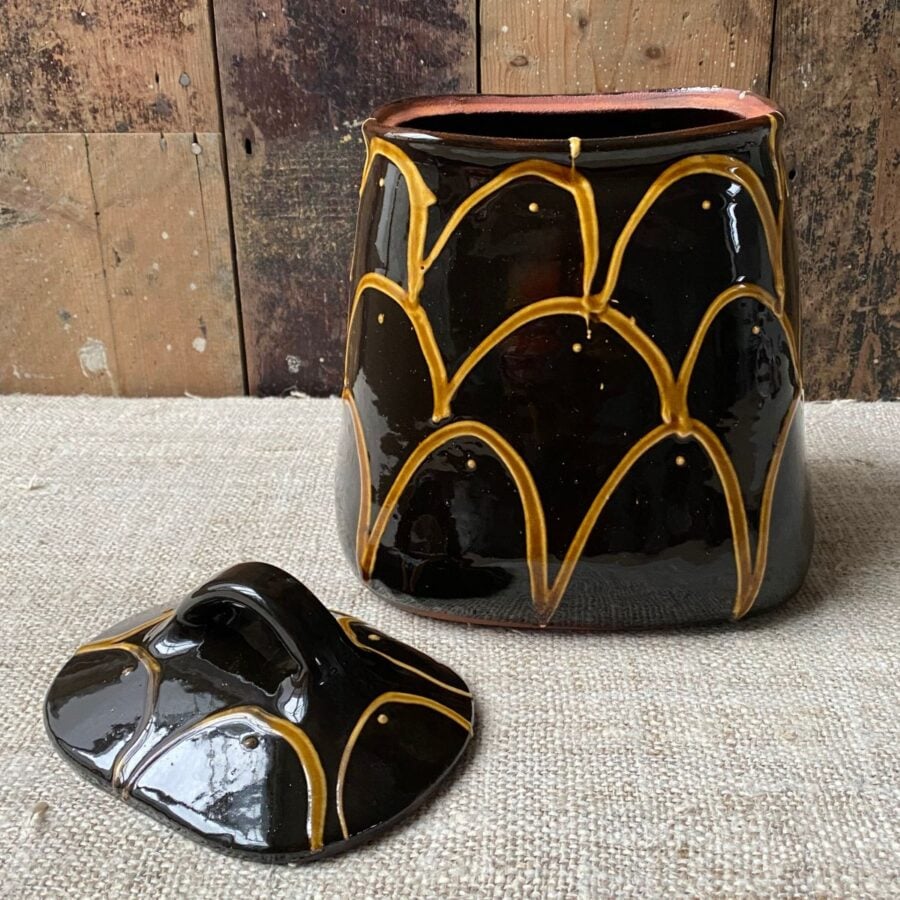 Erica Taylor Low - Large Lidded Jar ETJM2