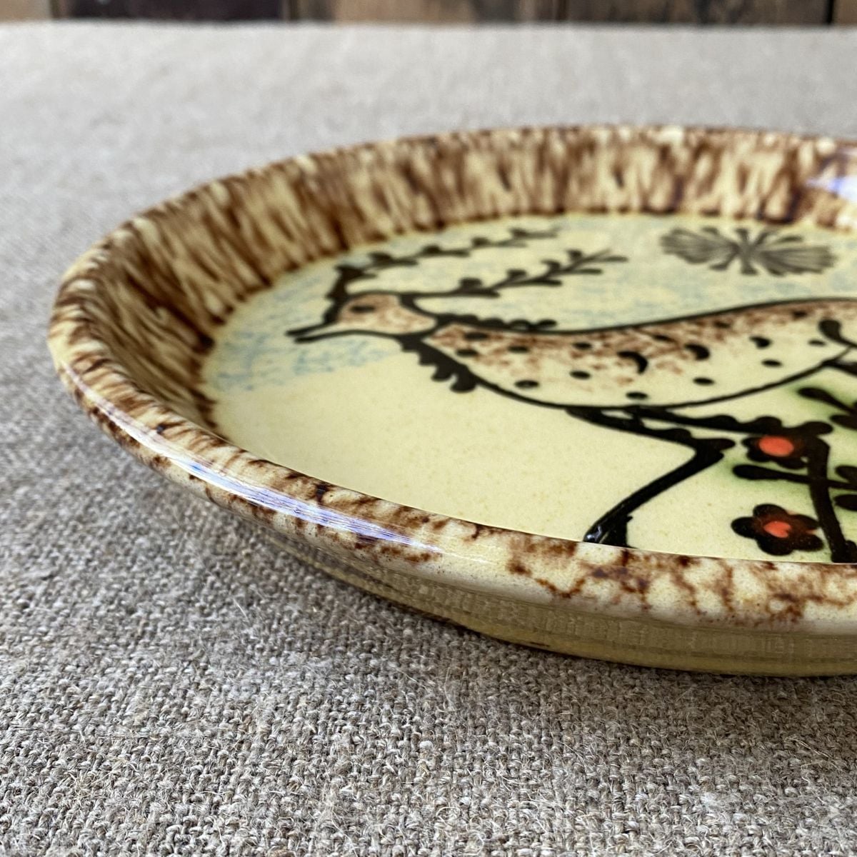 Paul Young Slipware Plate - Cream Stag PYSC - Image 3
