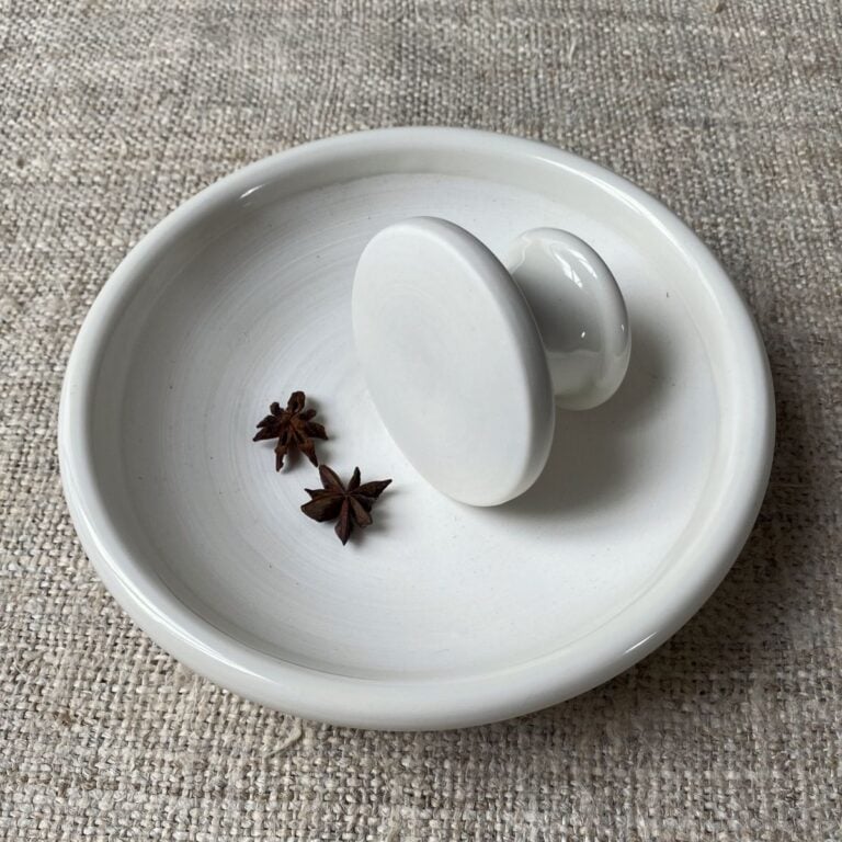 Stuart Houghton Seed Grinder Soft White - Image 2