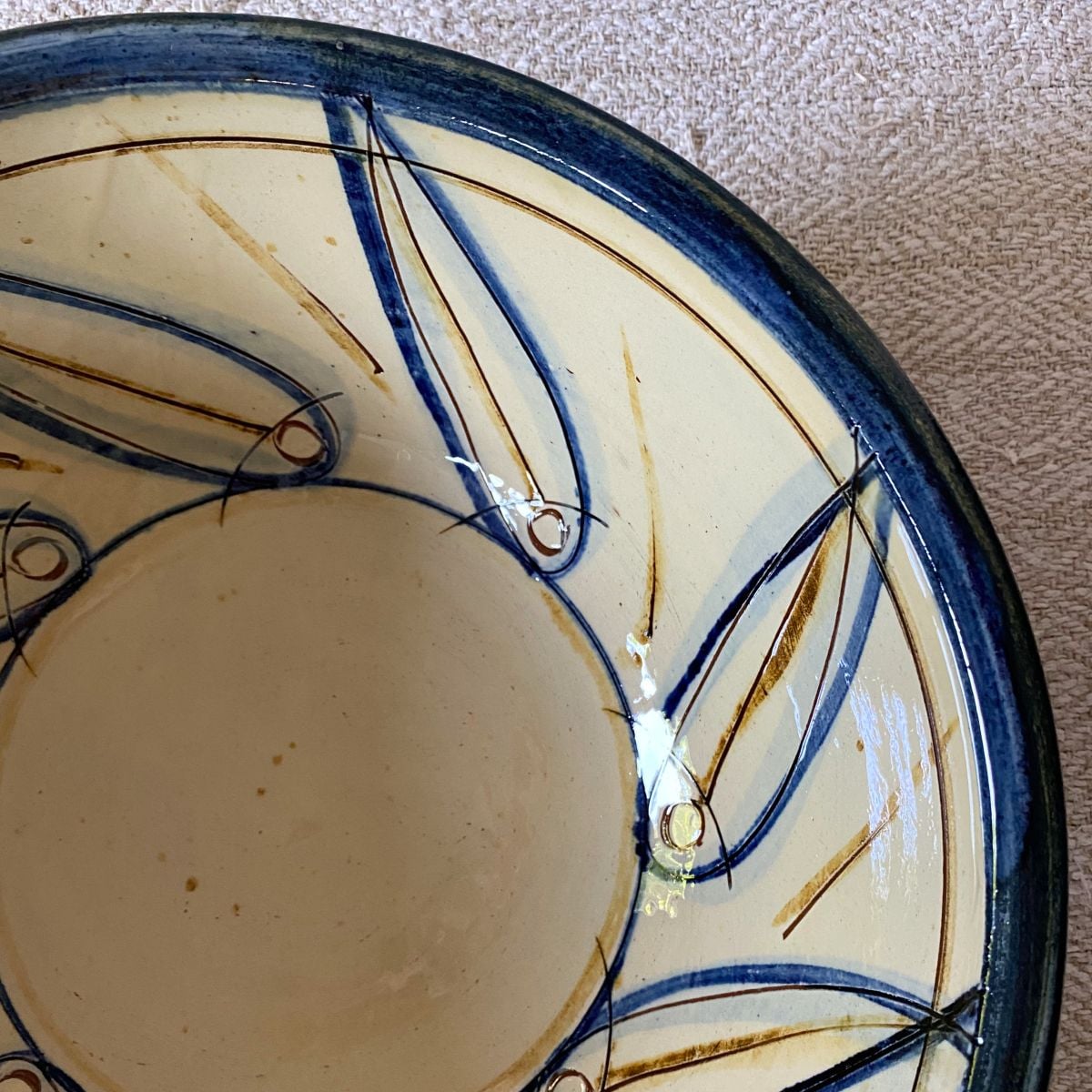 Jennifer Hall Slipware Salad Bowl  JHSB1 - Image 4