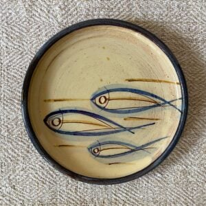 Jennifer Hall cream glazed side plates on cream backcloth
