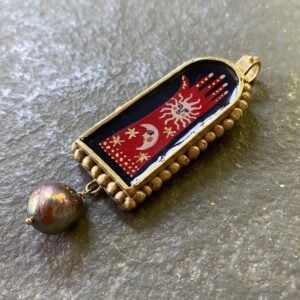 Ann Taylor Brass Jewellery Pendant Glove