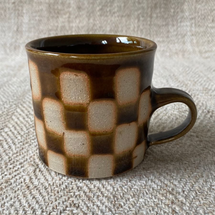 Edmund Davies Checked Mugs Brown EDMU2