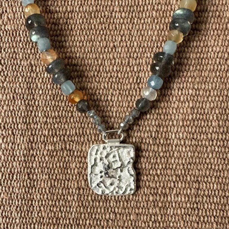 Carnelian & Aquamarine necklace with Silver Pendant M4 - Image 2