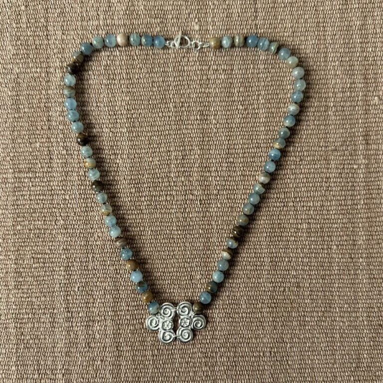 Silver Scroll Necklace with Marble beads M20 - Image 3