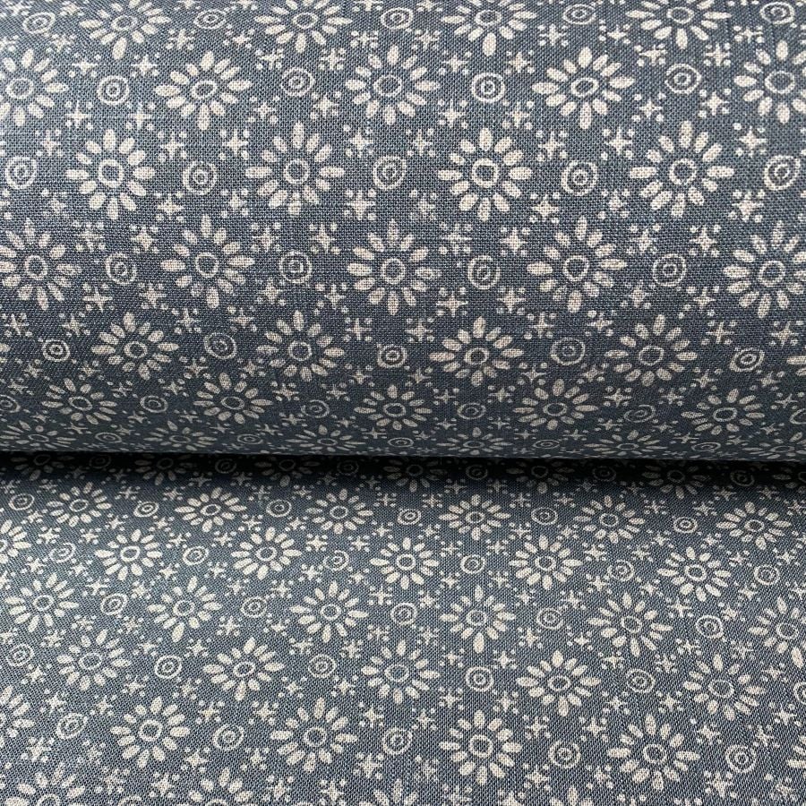 Fabric roll with INDIGO BLUE, small scale daisy pattern