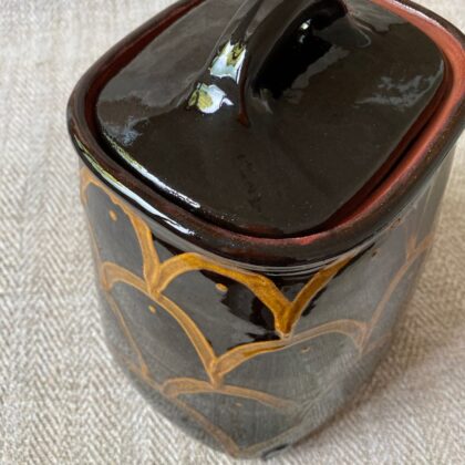 Erica Taylor Low Large Lidded Jar ETJM5 - Image 2